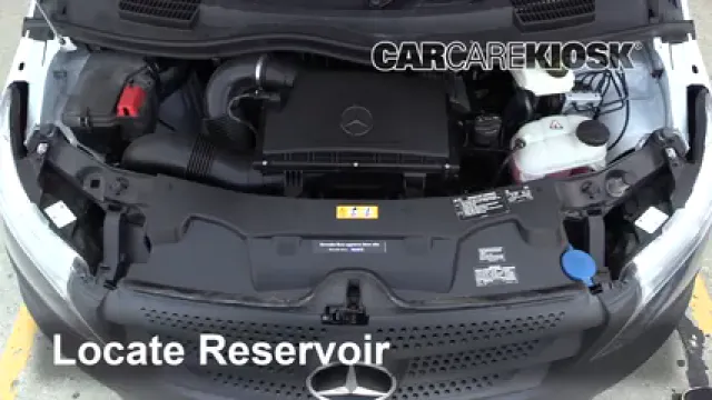 2019 Mercedes-Benz Metris 2.0L 4 Cyl. Turbo Mini Cargo Van Líquido limpiaparabrisas Agregar líquido